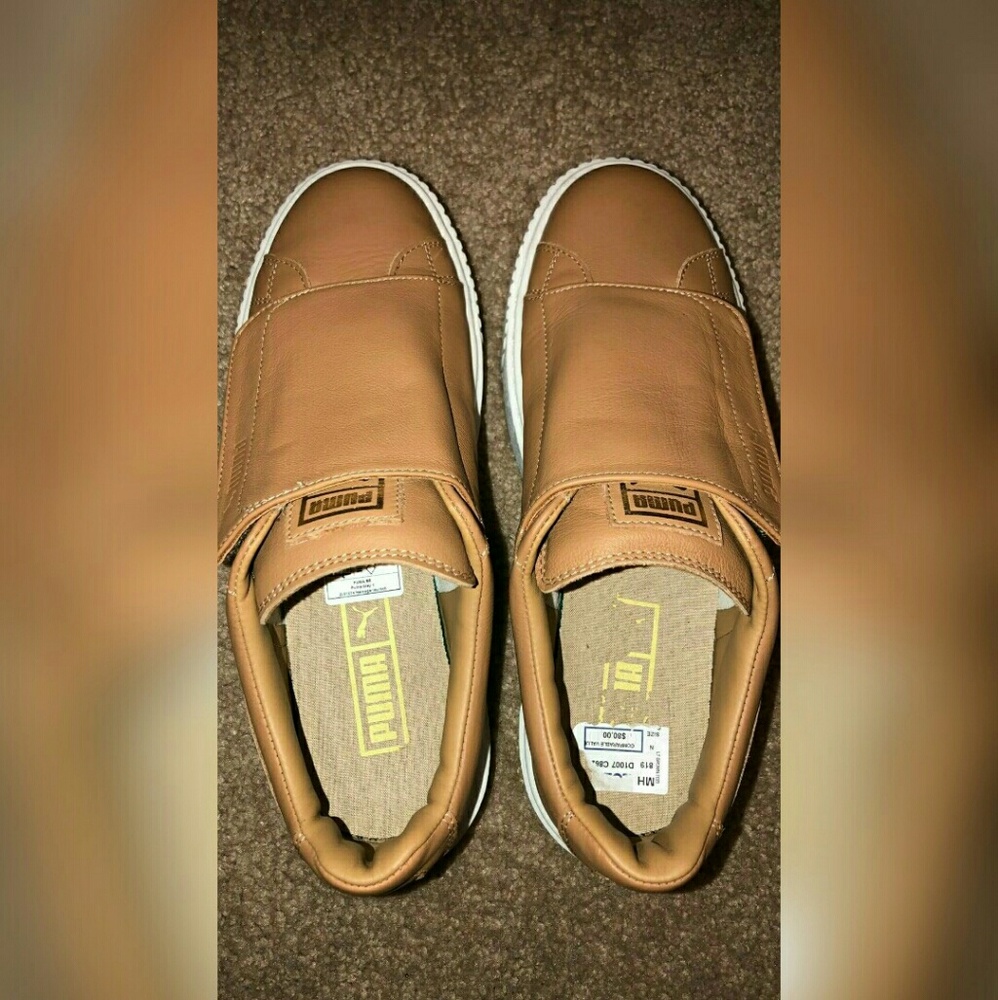 *NEW WITHOUT TAG* PUMA STRAP UP PLATFORM SNEAKERS